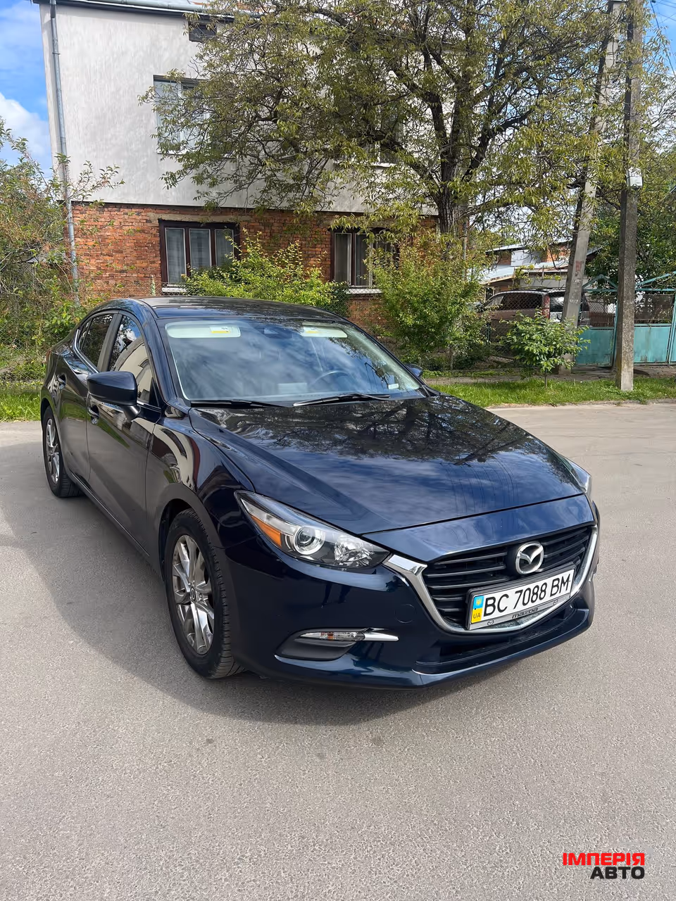 Mazda 3 - фото 2