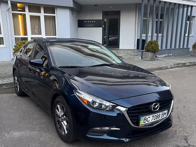 Mazda 3 - фото 5