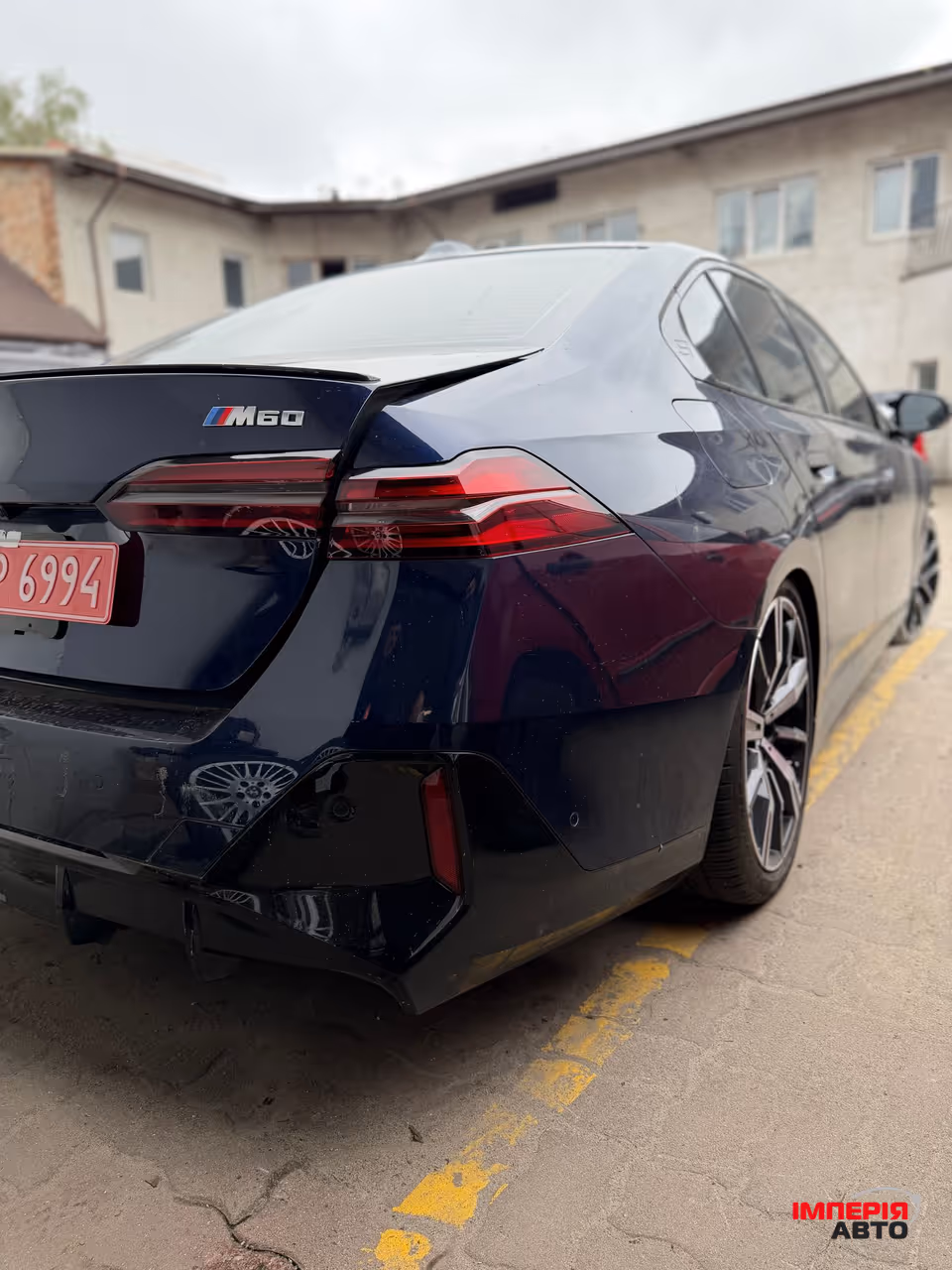 BMW i5 - фото 5