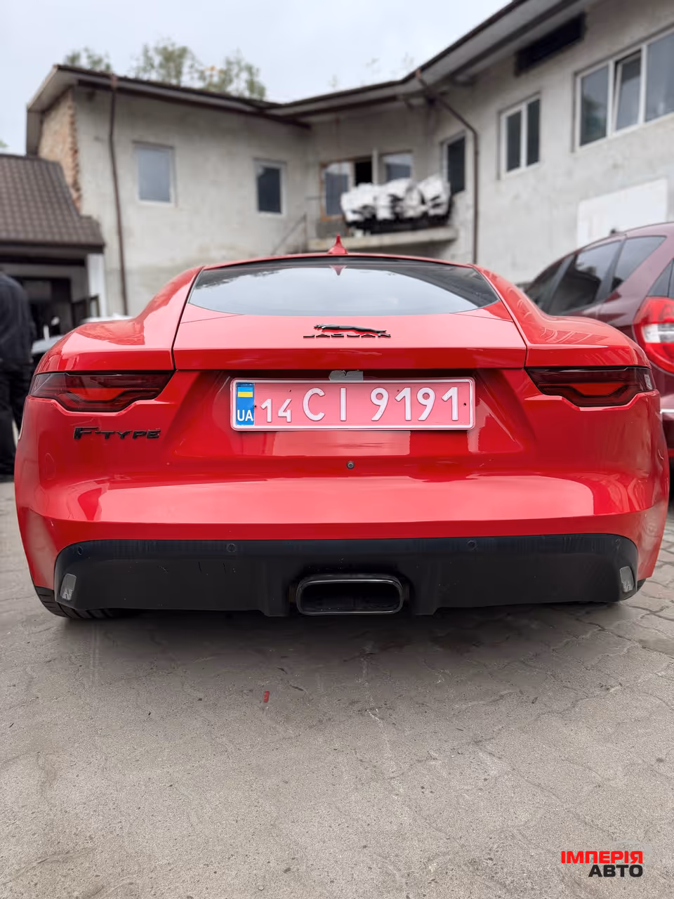 Jaguar F-Type - фото 1