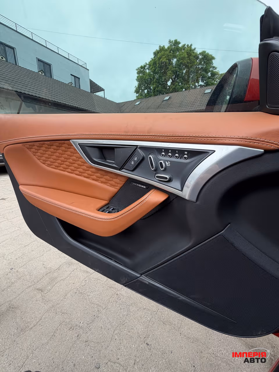 Jaguar F-Type - фото 9