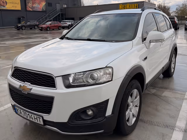 Chevrolet Captiva - фото 1