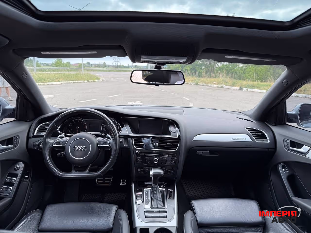 Audi A4 - фото 25