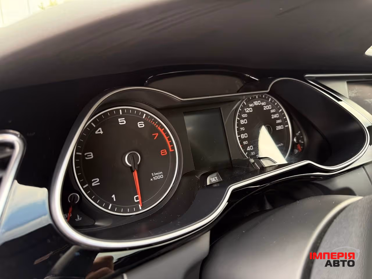 Audi A4 - фото 34