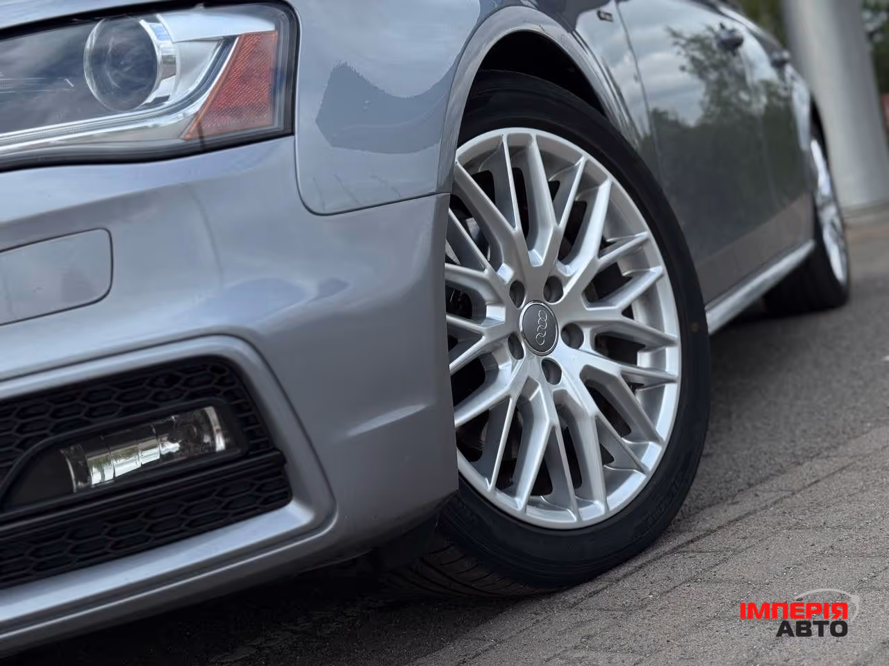Audi A4 - фото 3