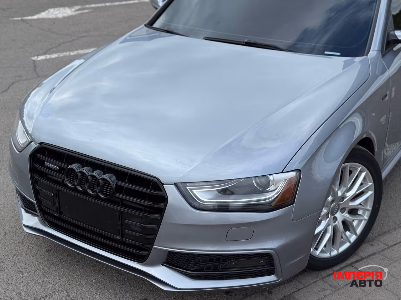 Audi A4 - фото 4