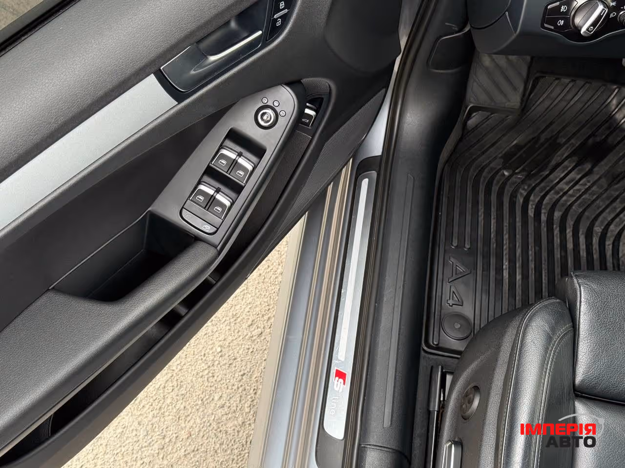 Audi A4 - фото 42