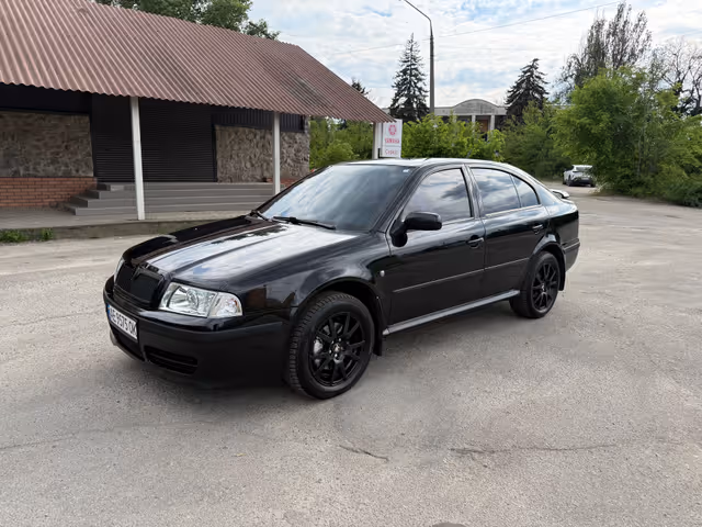 Skoda Octavia - фото 2