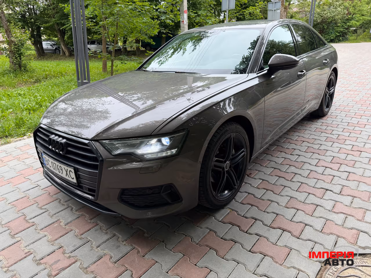 Audi A6 - фото 2