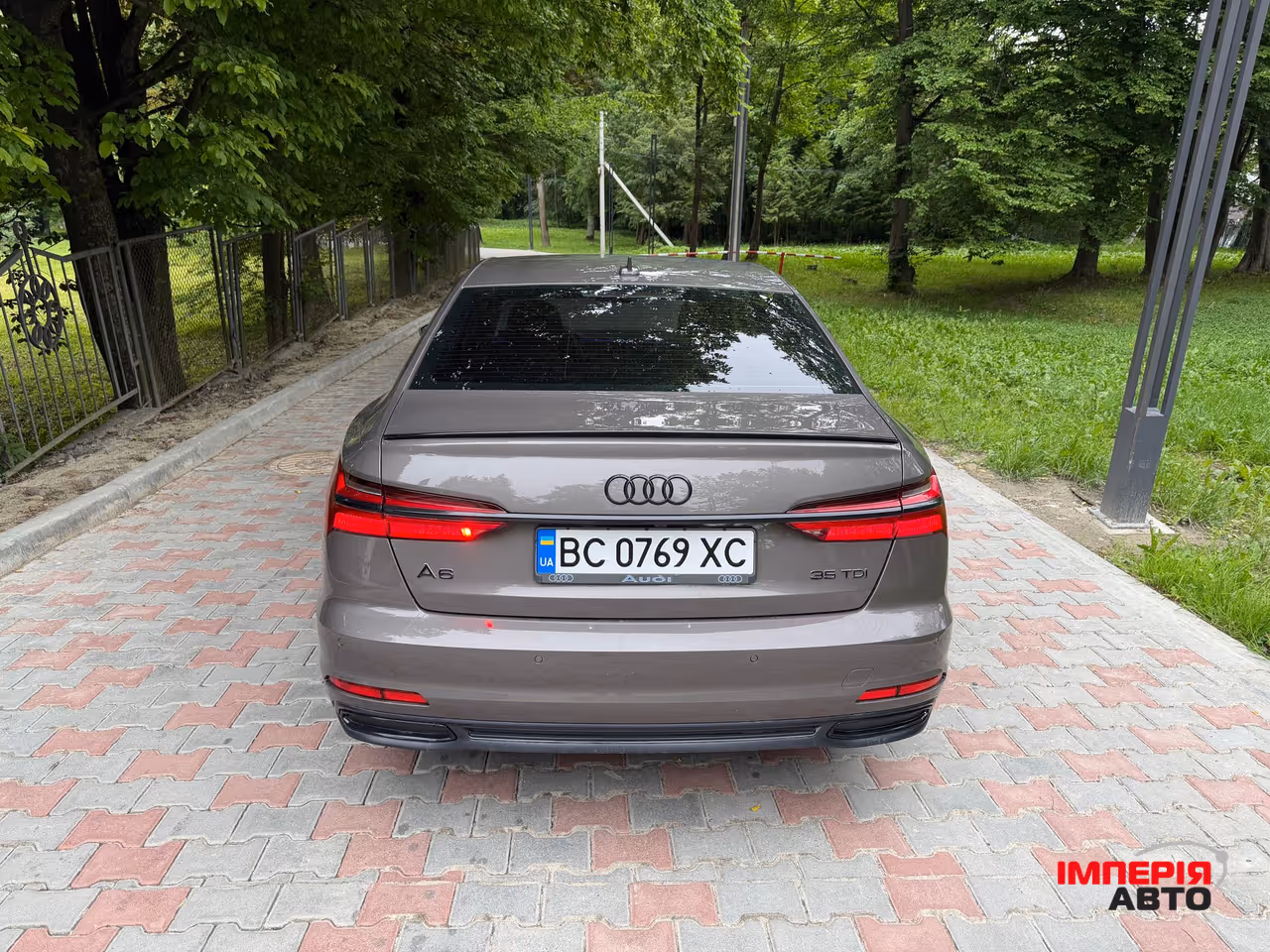 Audi A6 - фото 9