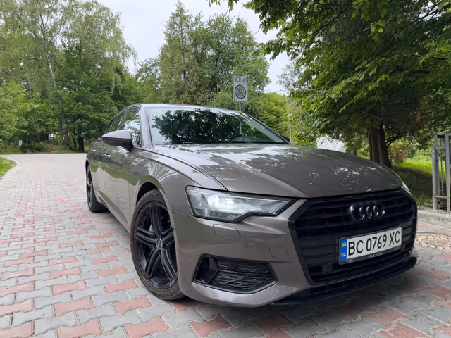 Audi A6 - фото 1