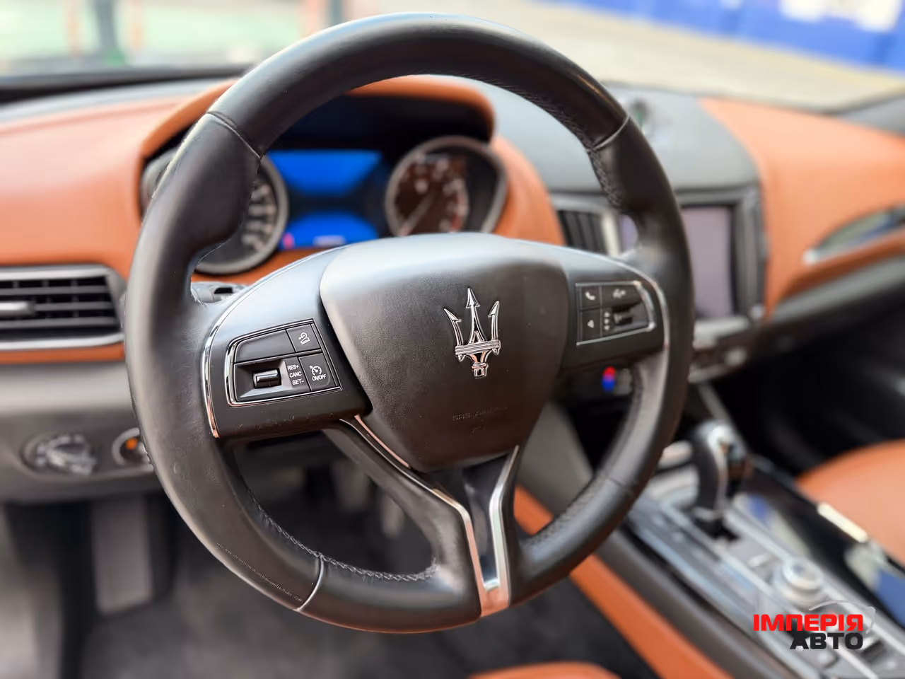 Maserati Levante - фото 12