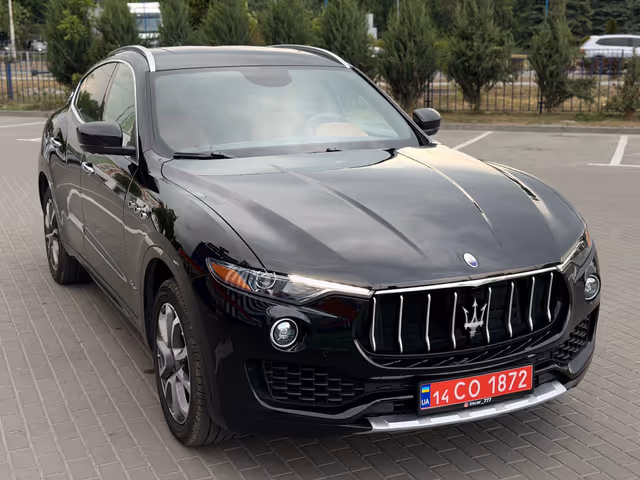 Maserati Levante - фото 1