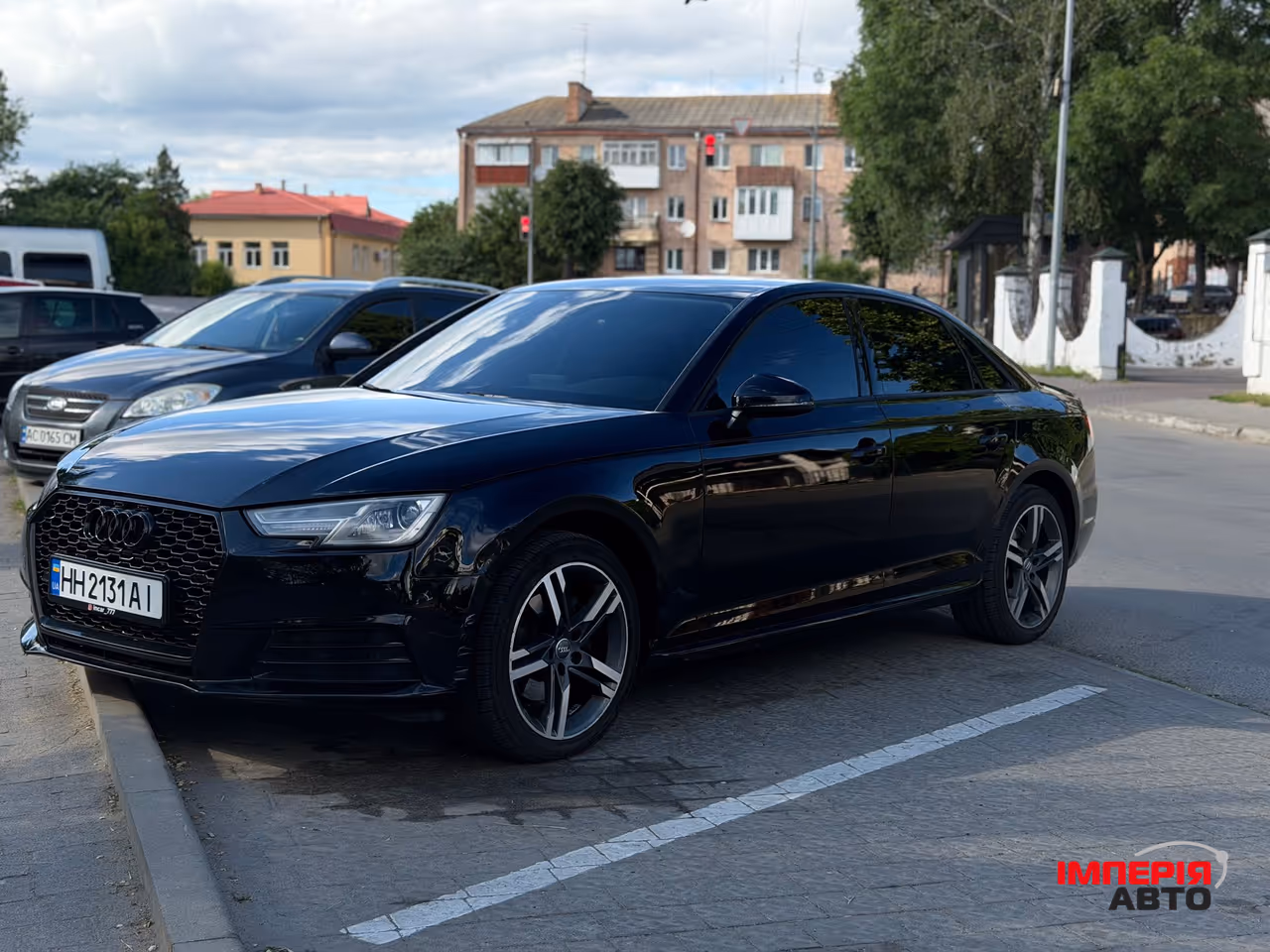 Audi A4 - фото 3