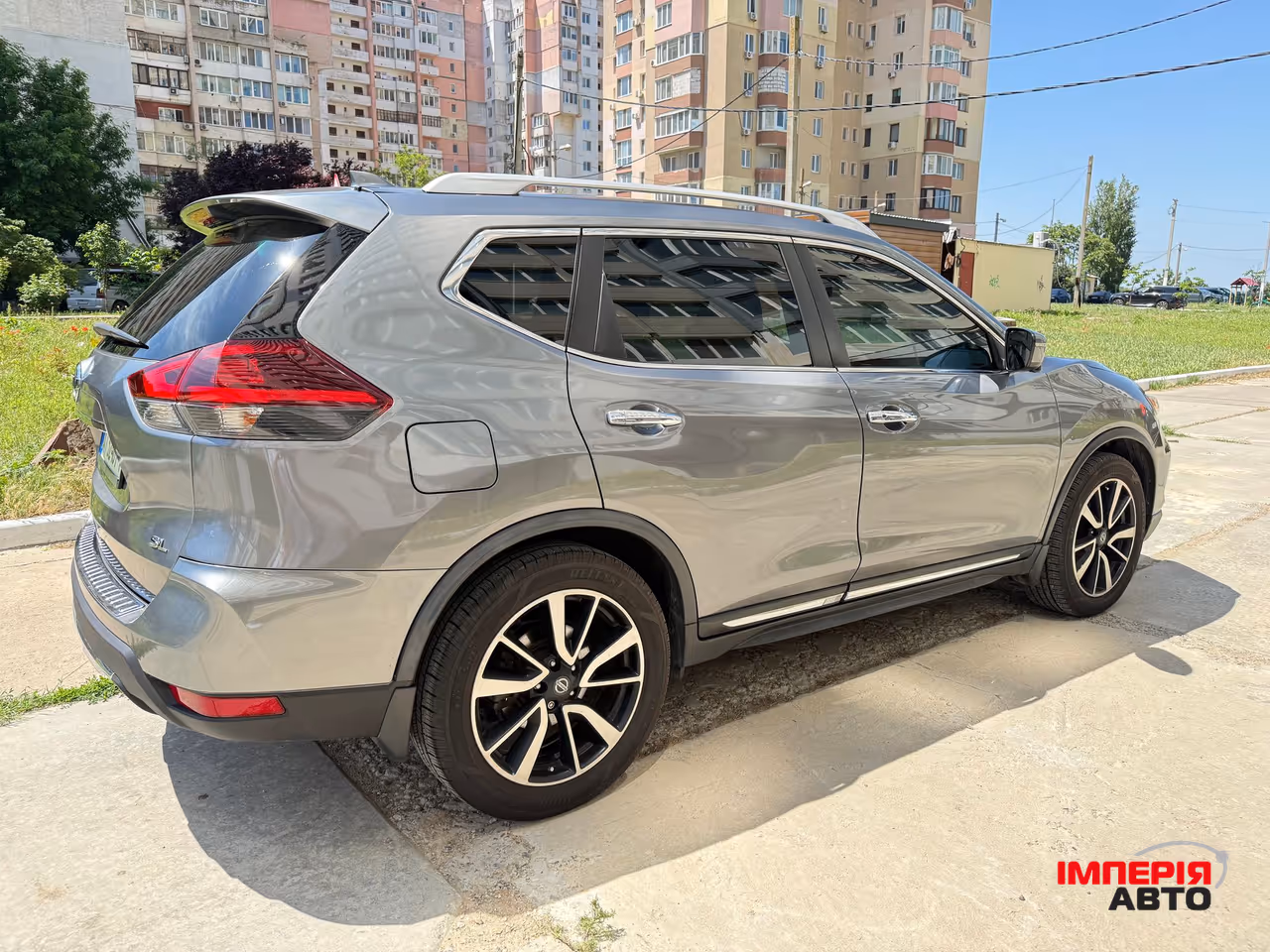 Nissan Rogue - фото 3