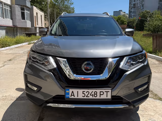 Nissan Rogue - фото 1
