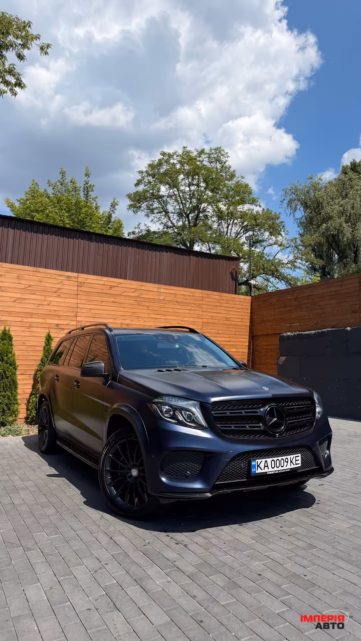 Mercedes-Benz GLS - фото 1