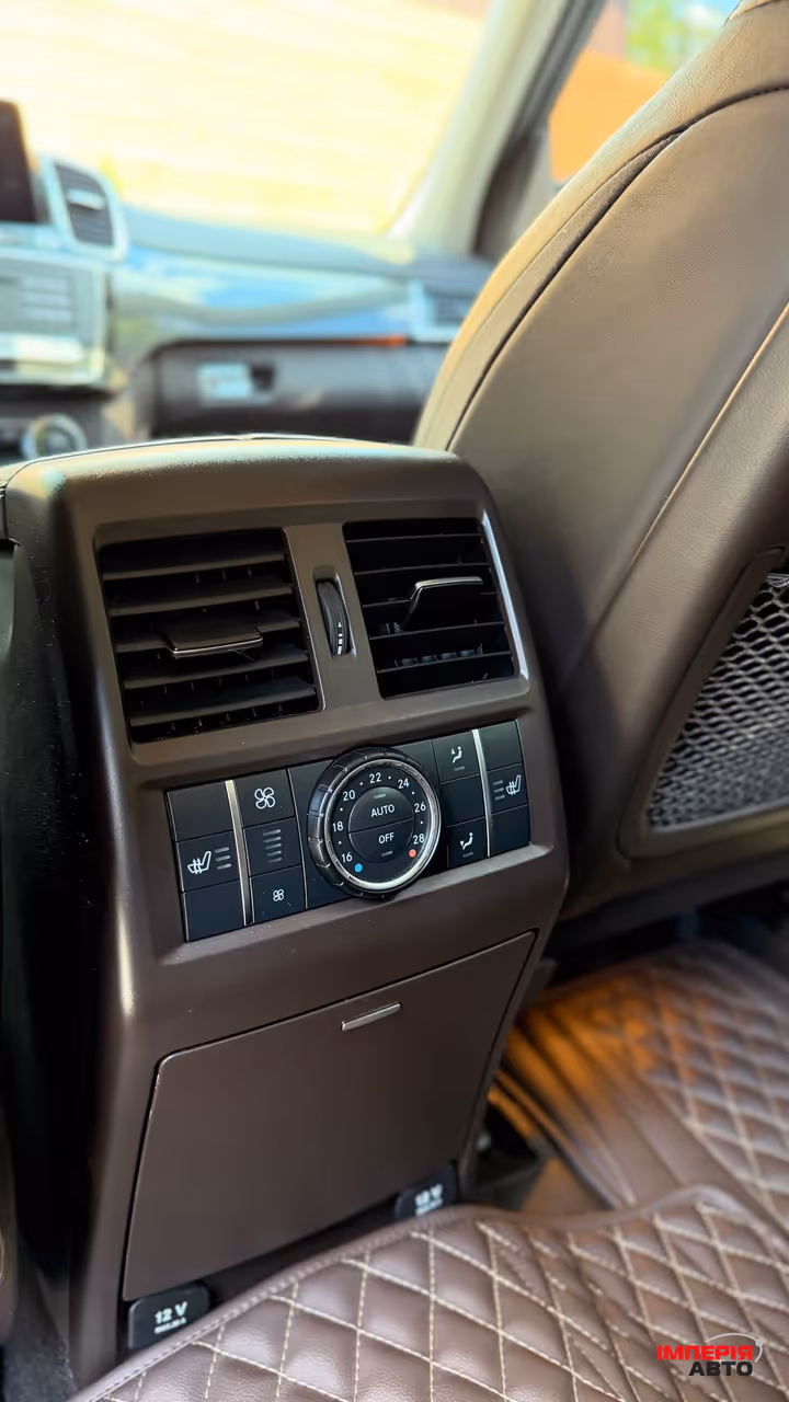 Mercedes-Benz GLS - фото 21