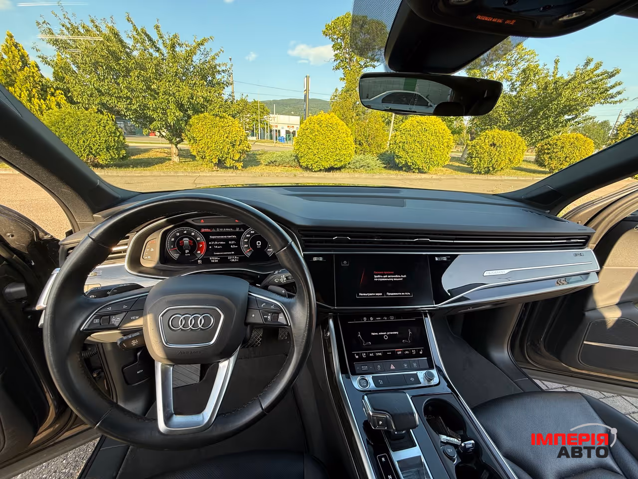 Audi Q7 - фото 8