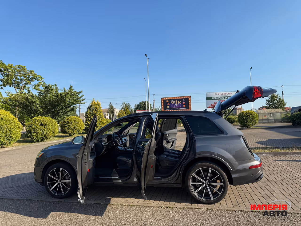 Audi Q7 - фото 5