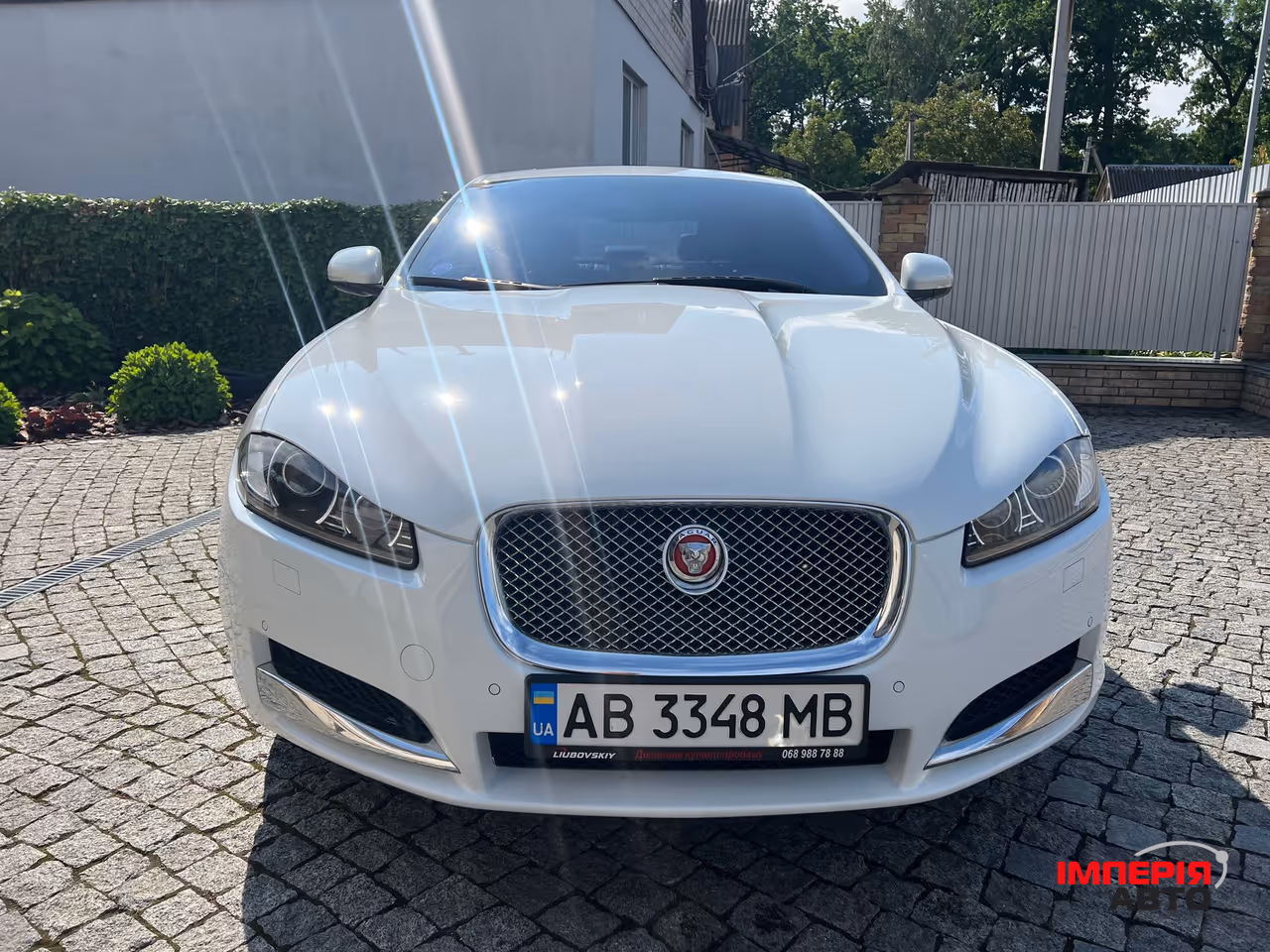 Jaguar XF - фото 4