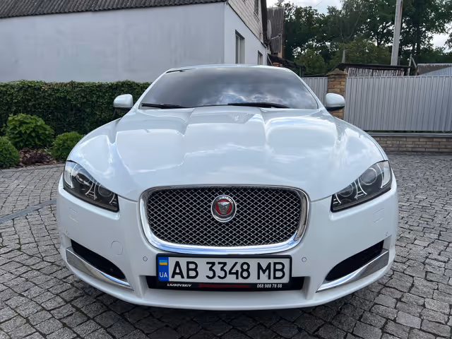 Jaguar XF - фото 1