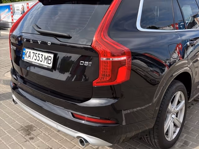 Volvo XC90 - фото 5