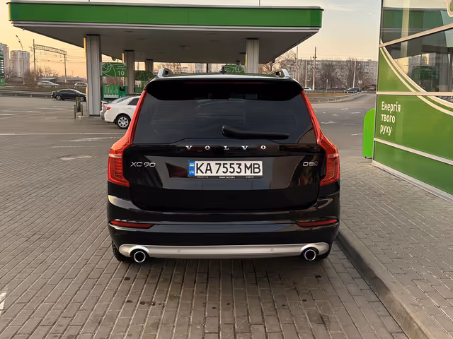 Volvo XC90 - фото 4