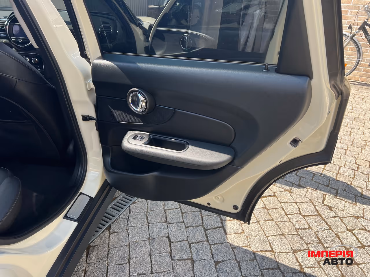 Mini Clubman - фото 30