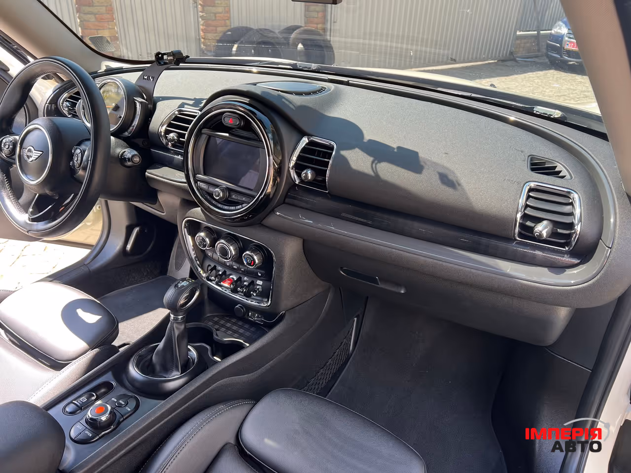 Mini Clubman - фото 25