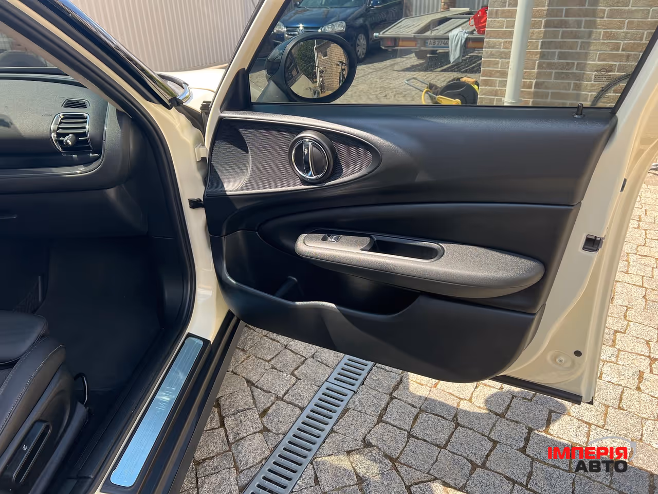 Mini Clubman - фото 24