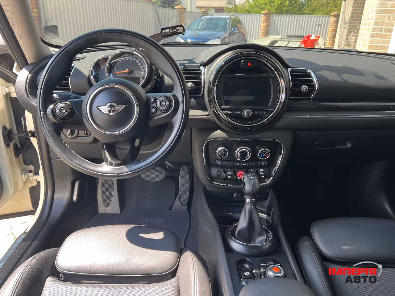 Mini Clubman - фото 19