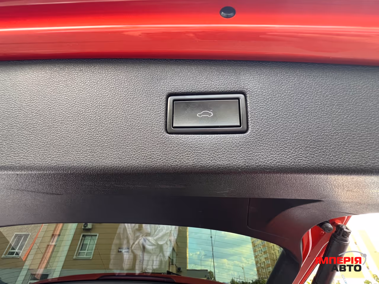 Volkswagen Tiguan - фото 3