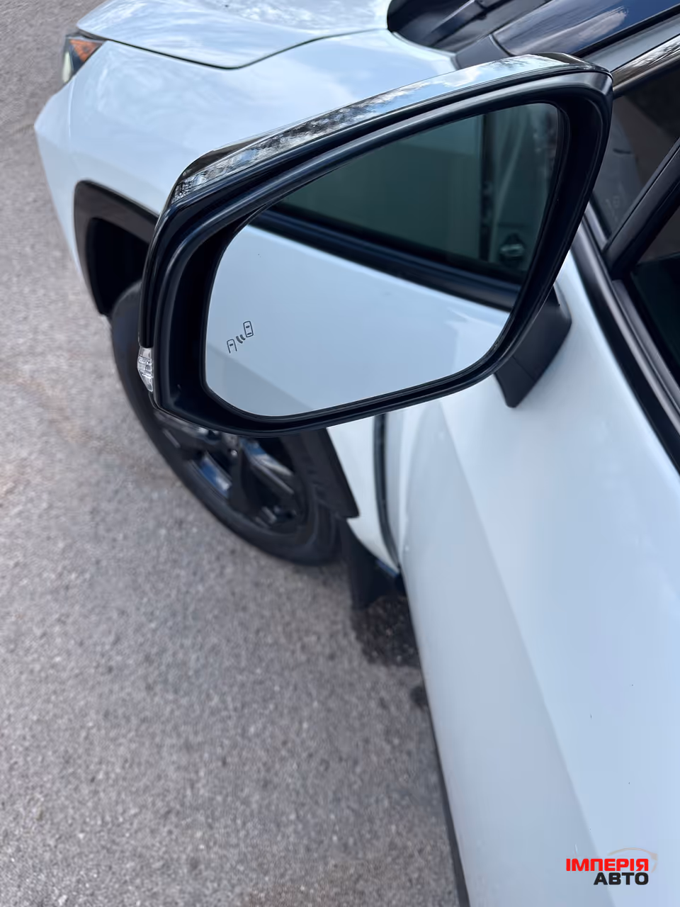 Toyota RAV4 - фото 12