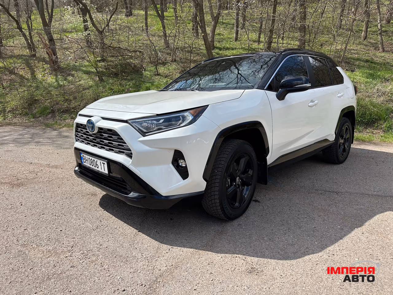 Toyota RAV4 - фото 2