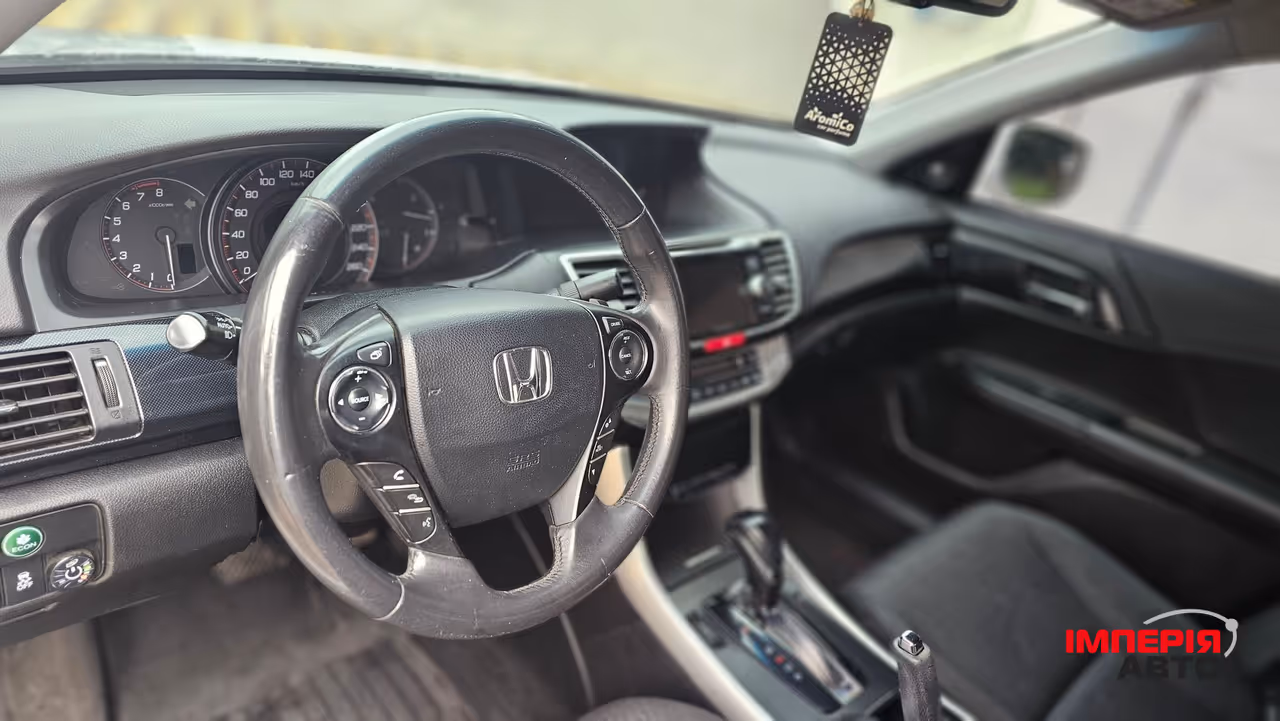 Honda Accord - фото 14