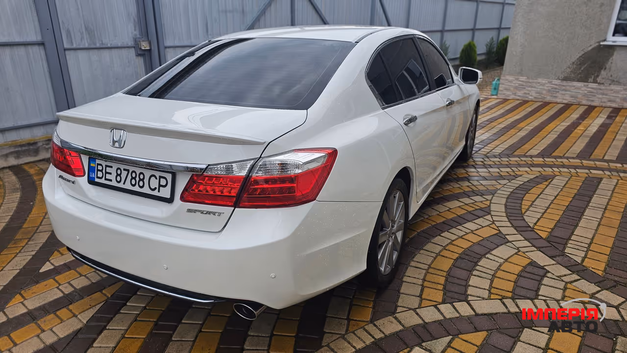 Honda Accord - фото 2
