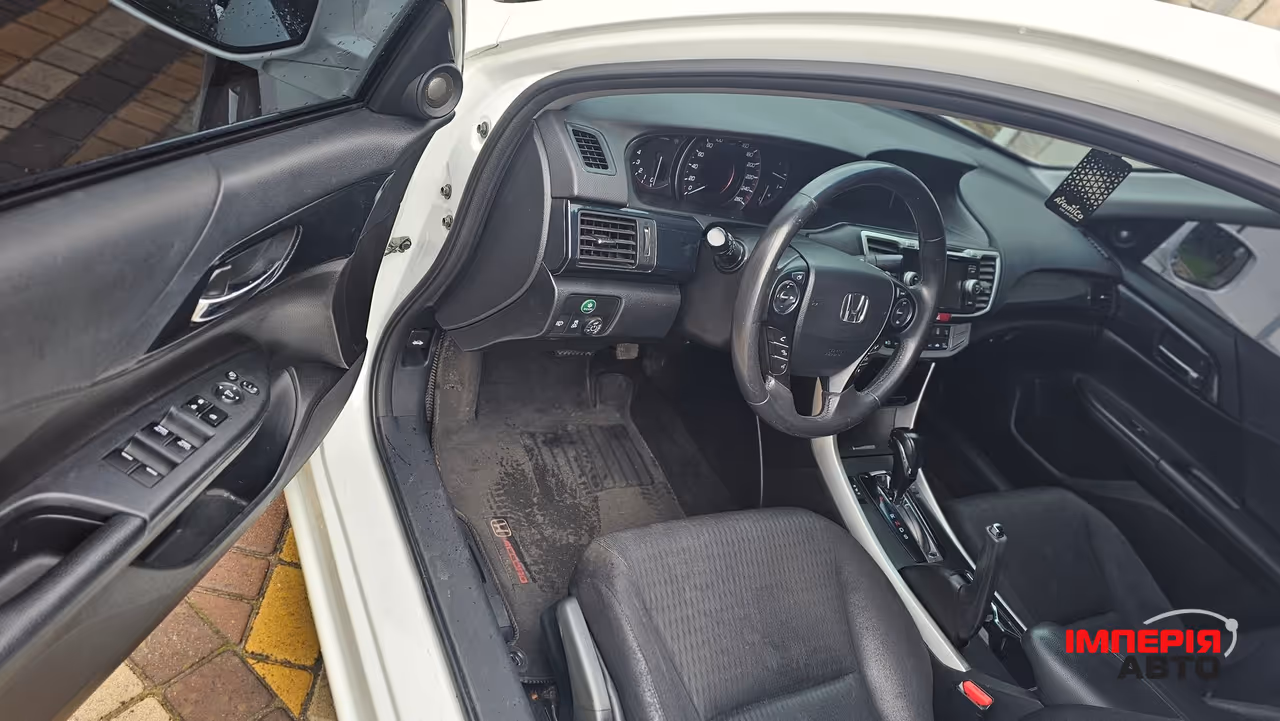 Honda Accord - фото 10