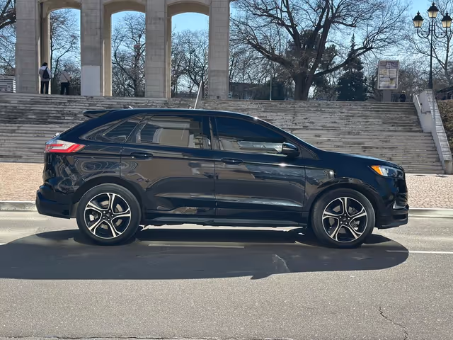 Ford Edge - фото 2