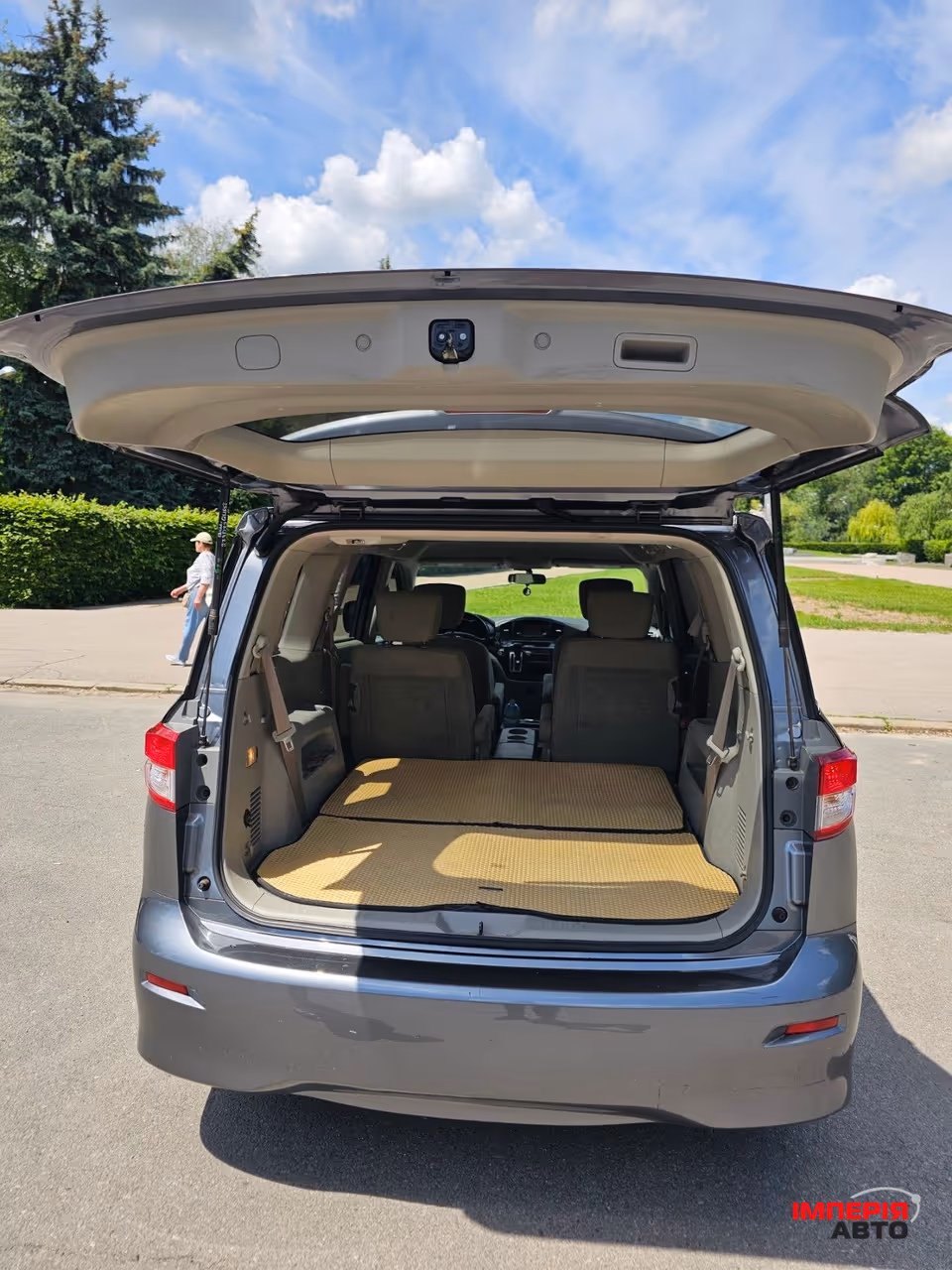 Nissan Quest - фото 24
