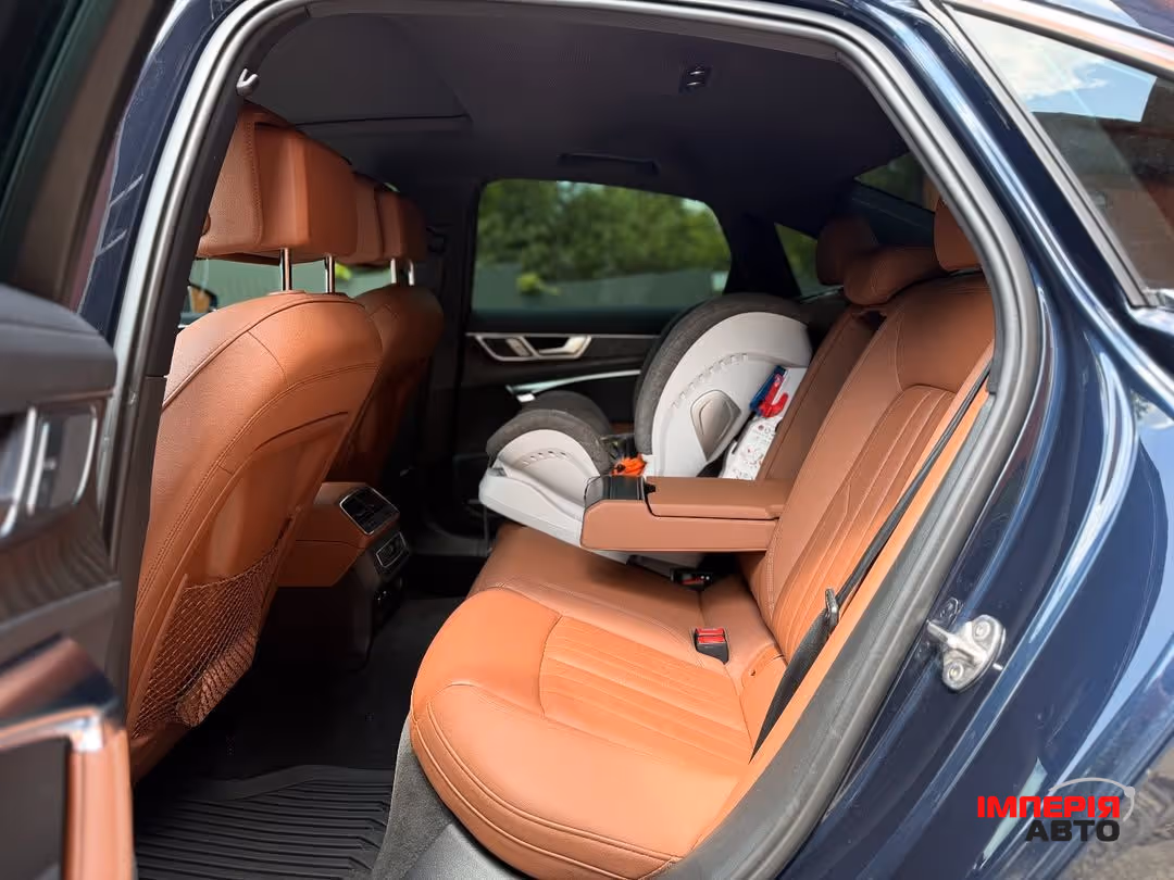 Audi A6 - фото 4