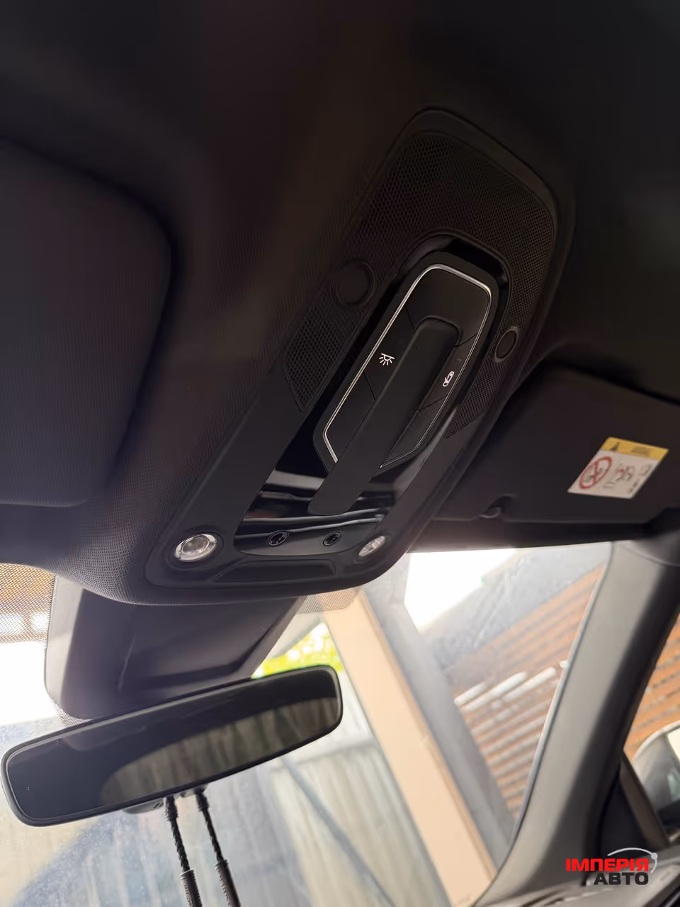 Audi Q8 - фото 17
