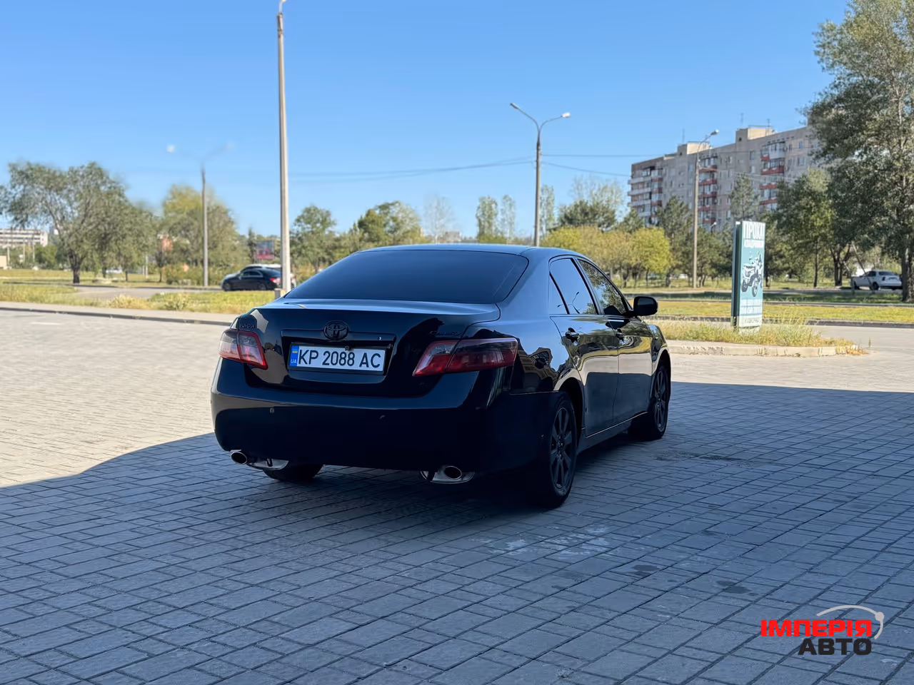 Toyota Camry - фото 5