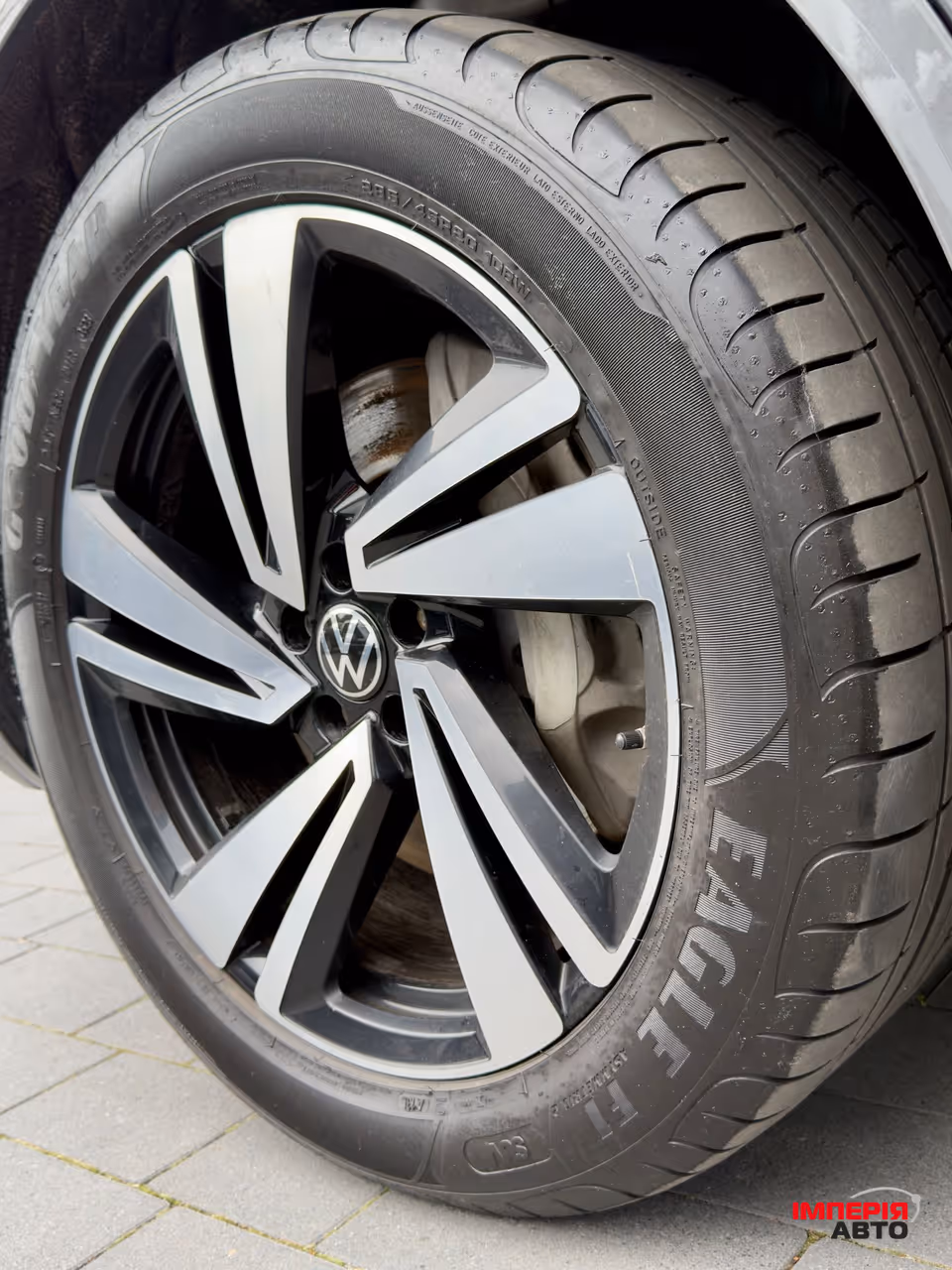Volkswagen Touareg - фото 83