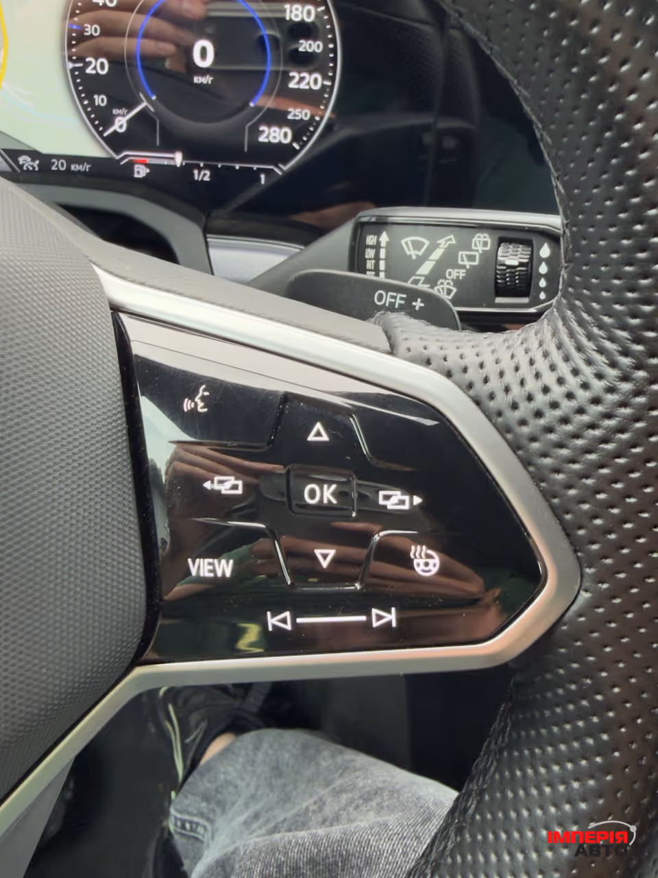 Volkswagen Touareg - фото 28