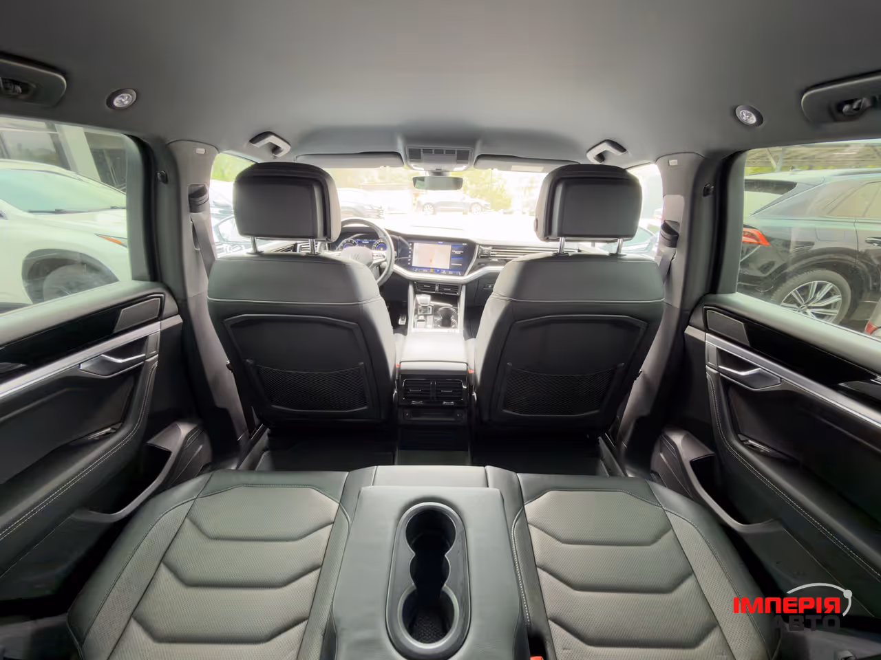 Volkswagen Touareg - фото 20