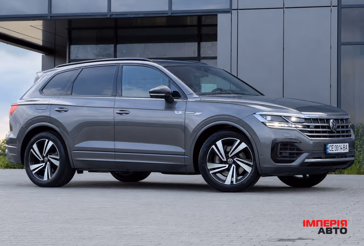 Volkswagen Touareg - фото 3