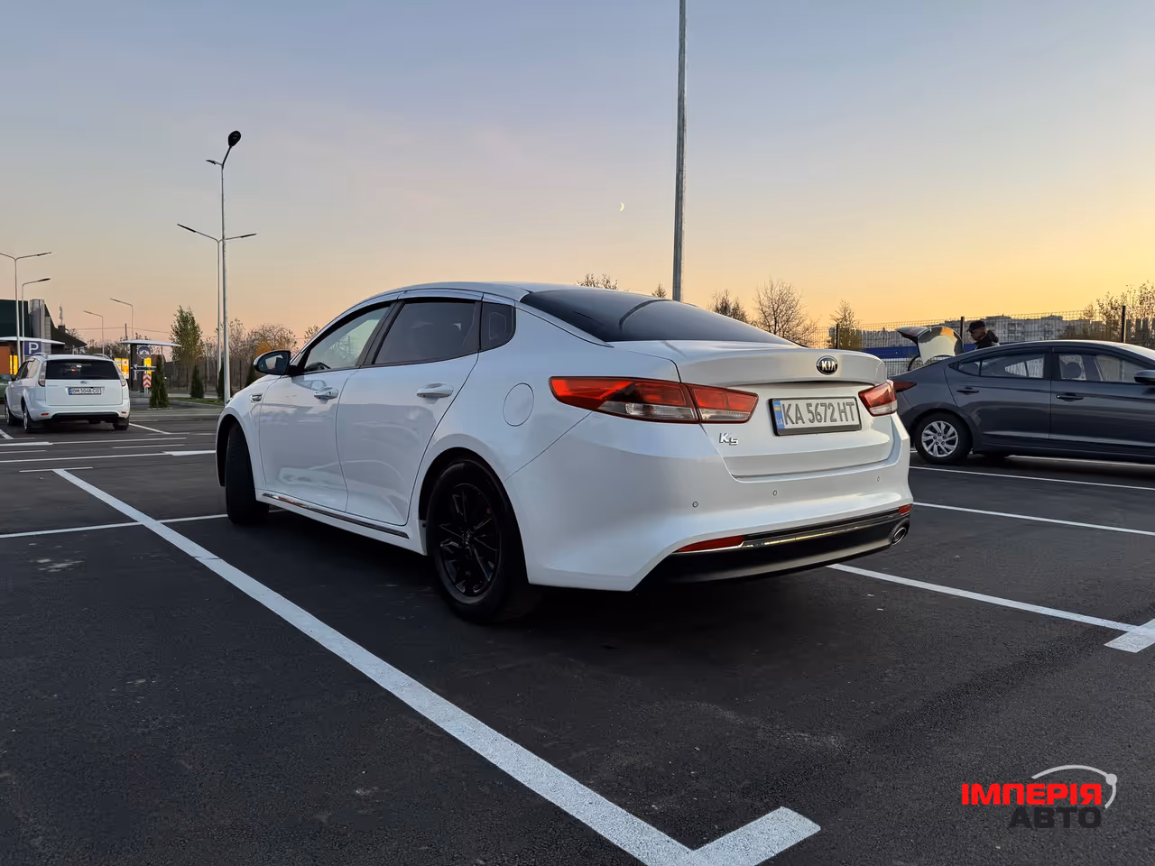 Kia K5 - фото 17