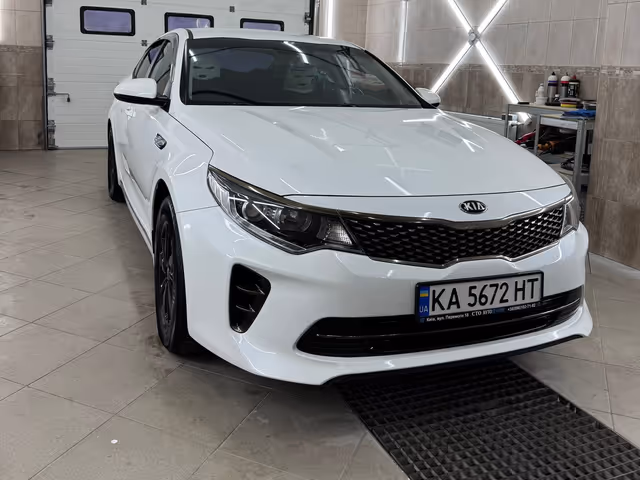 Kia K5 - фото 3