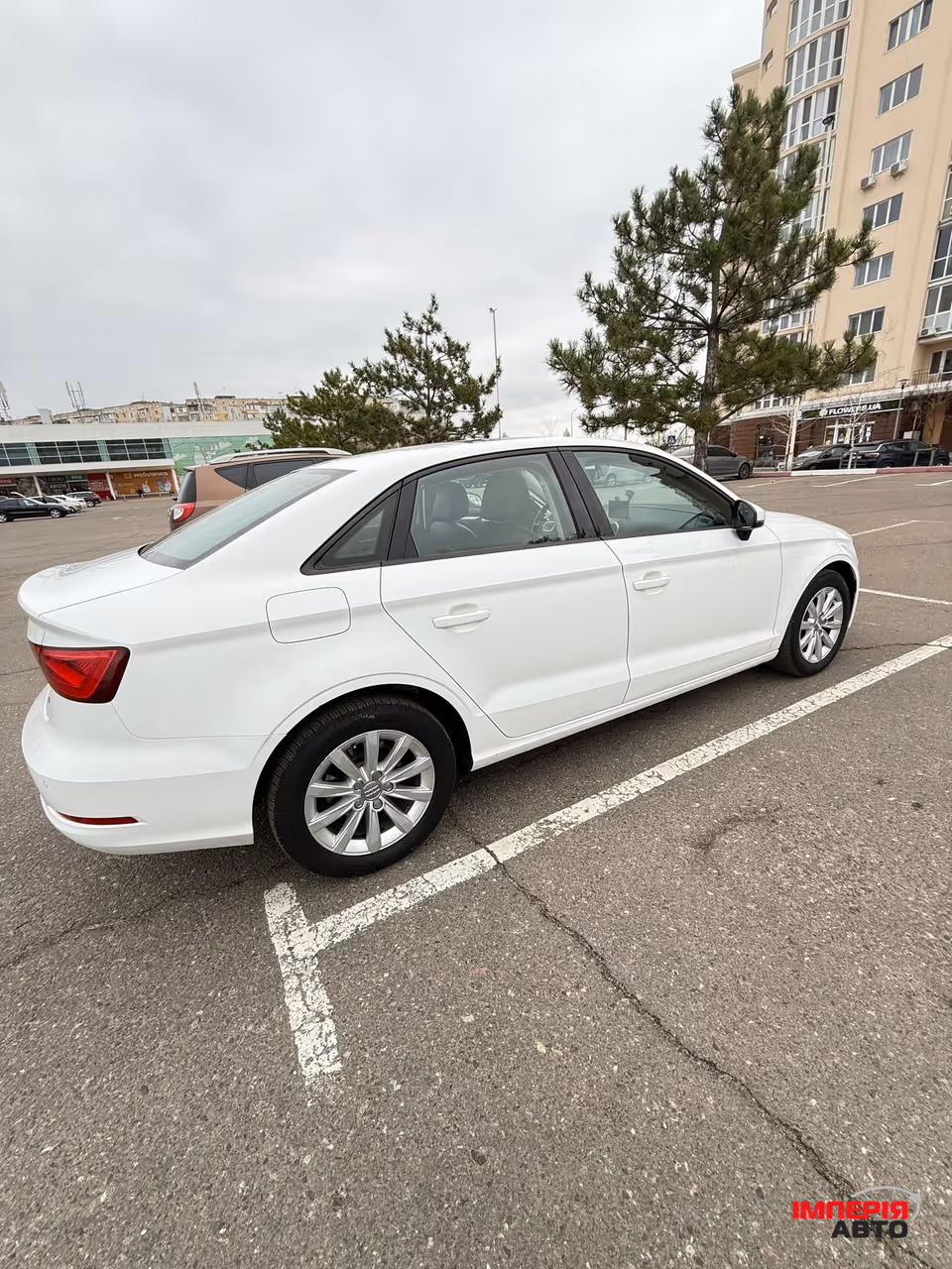 Audi A3 - фото 5